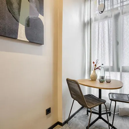 Dobo Madrid Palos Room photo